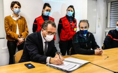 Signature d’une convention de disponibilité entre les pompiers du Lot et la Clinique Font Redonde à Figeac